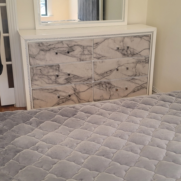 Queen Size Bed with Dresser - Picture 2 of 3